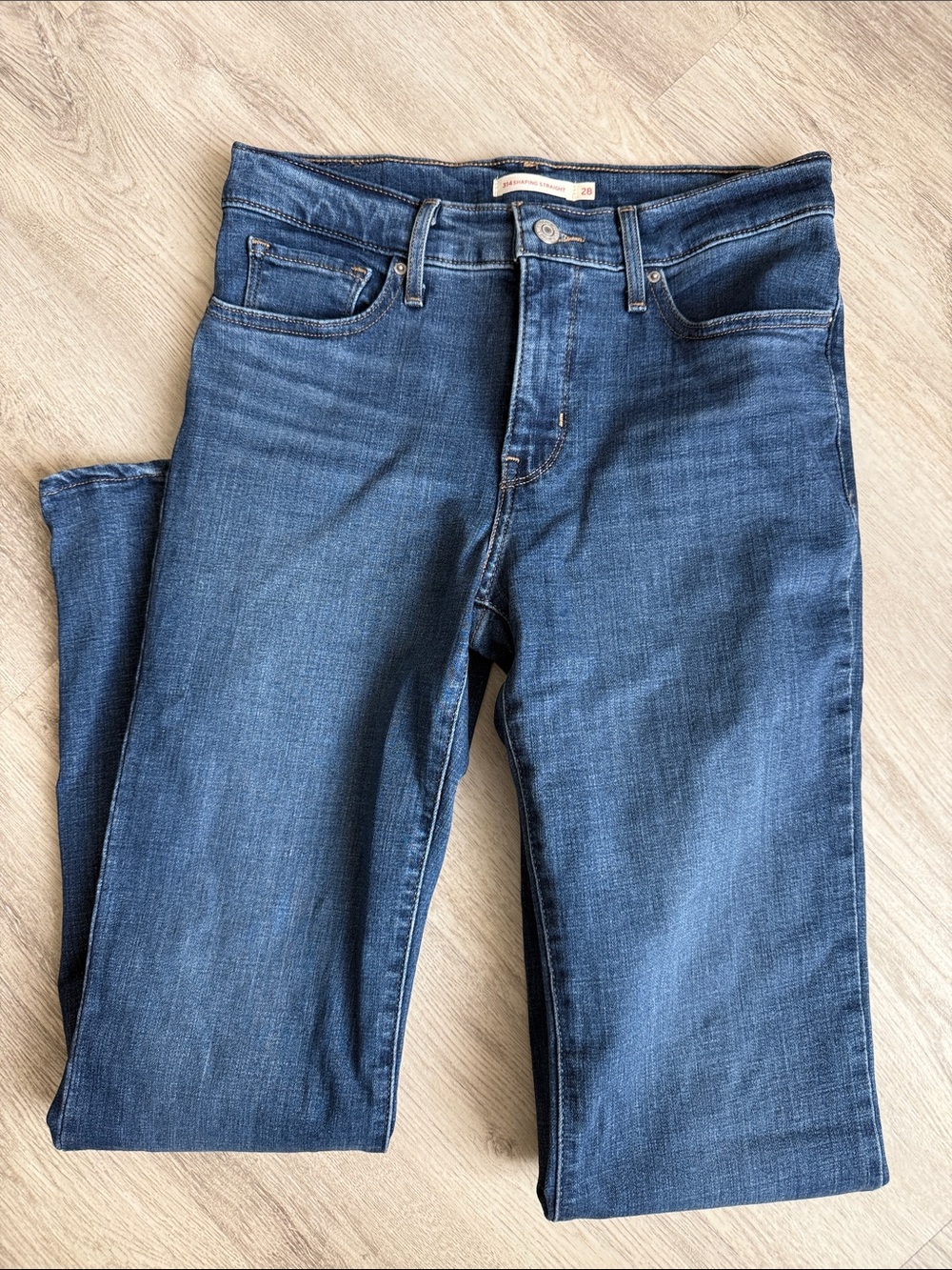Levi’s 314 Classic Mid-Rise Blue Women’s Straight Leg Jeans